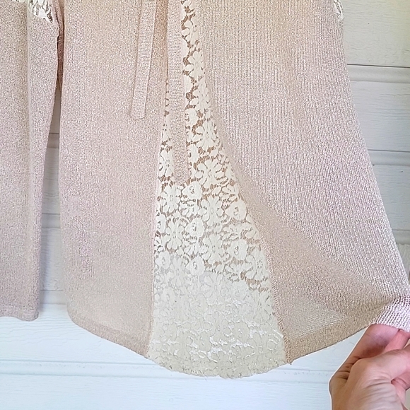 Hagel Knitted lace blouse size S Flared to the bottom - Picture 8 of 12